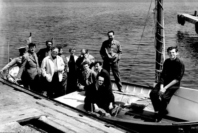 Bruno Bozzetto a Cannes con Norman McLaren [credit: Minerva Pictures]