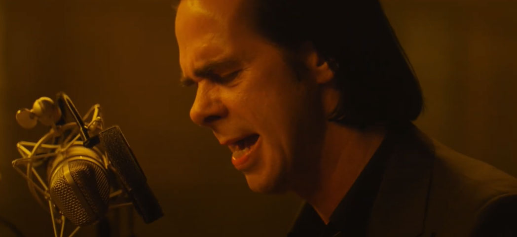 Trailer di Idiot Prayer, il film con Nick Cave da solo all'Alexandra Palace