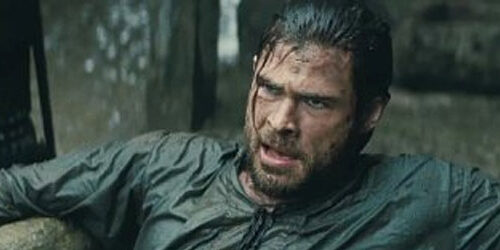 Chris Hemsworth selvaggio in una nuova clip da Biancaneve e il cacciatore