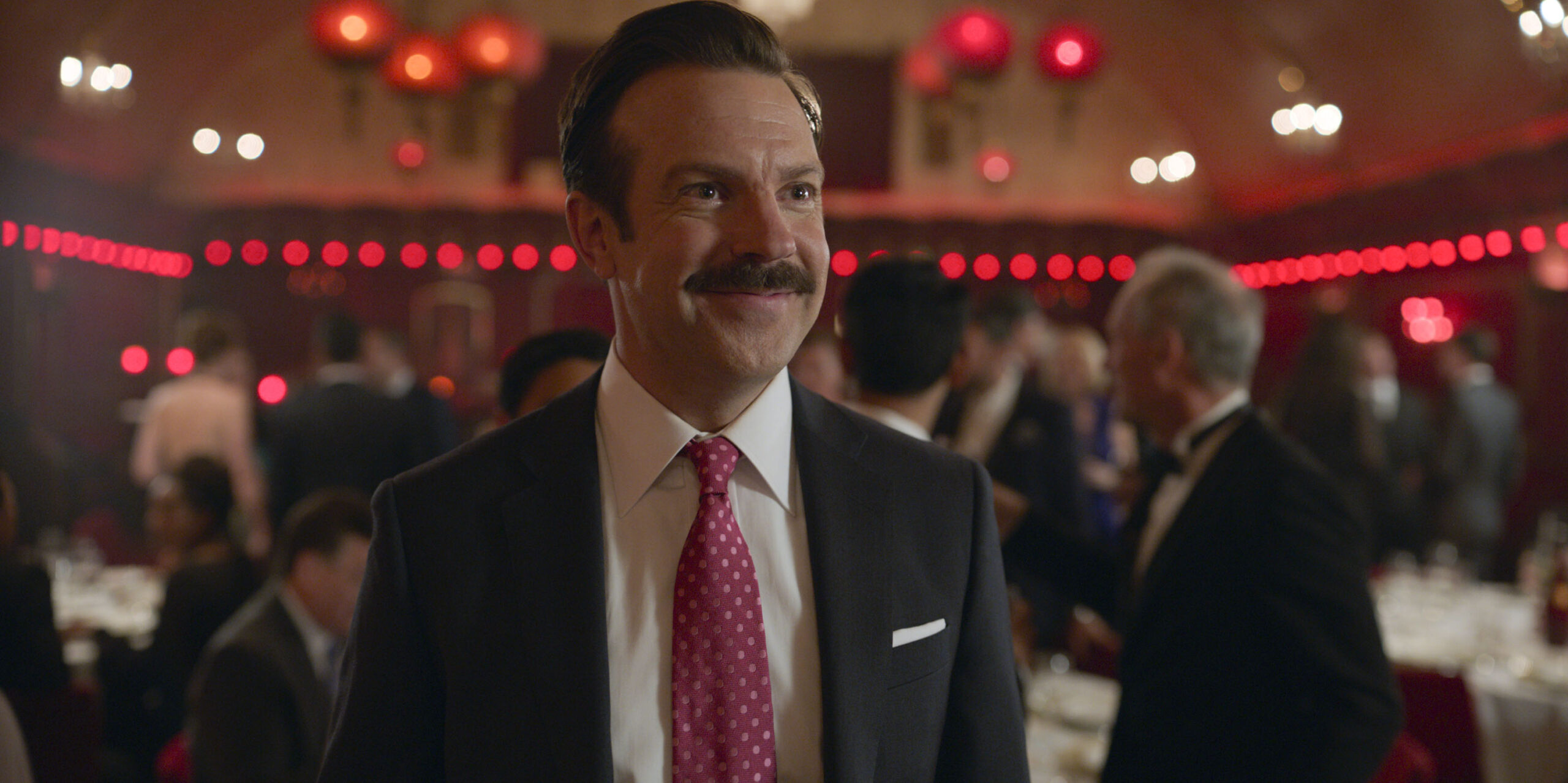 Jason Sudeikis in Ted Lasso 1x04 'For the Children' [tag: Jason Sudeikis] [credit: courtesy of Apple TV Plus]