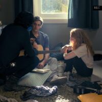 1×05 – Beyond the Clouds