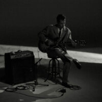 Mark Ronson in Watch the Sound with Mark Ronson 1×06