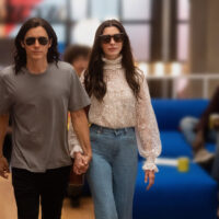 Jared Leto e Anne Hathaway in ‘WeCrashed’
