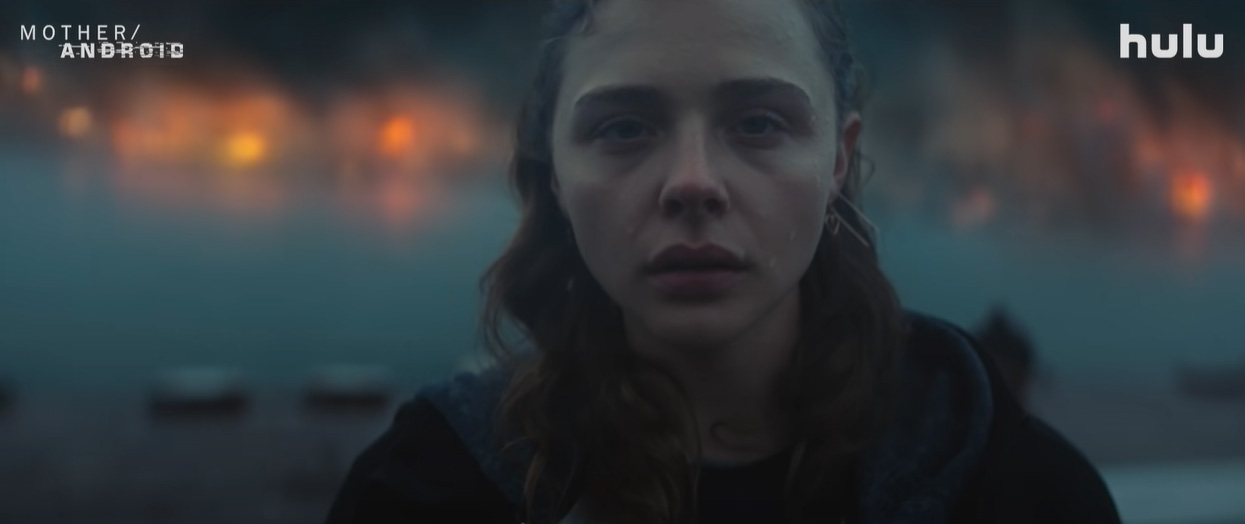 Mother/Android Chloë Grace Moretz