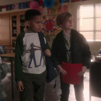Griffin Robert Faulkner come Brayden Mills, Ja’Siah Young come Dion Warren, Gavin Munn come Jonathan King, Sammi Haney come Esperanza in Dion 2×02