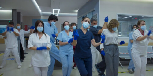 Con ‘Jerusalema’ DOC – Nelle Tue Mani omaggia il lavoro dei medici nei reparti Covid