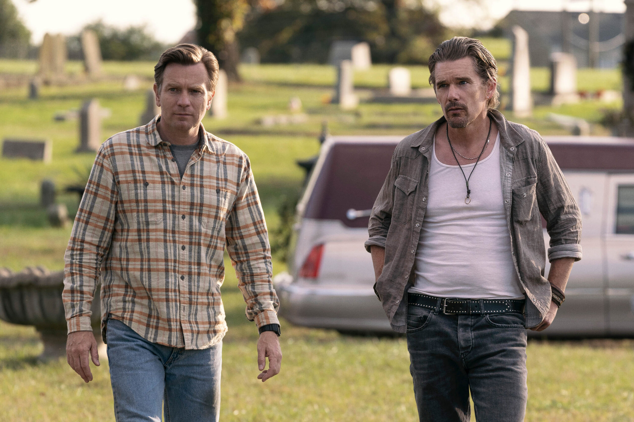 Ewan McGregor and Ethan Hawke in 'Raymond & Ray' [credit: Gilles Mingasson; courtesy of Apple]