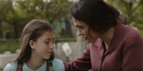 Il Vecchio e la Bambina, clip dal film con Totò Onnis e Maria Grazia Cucinotta