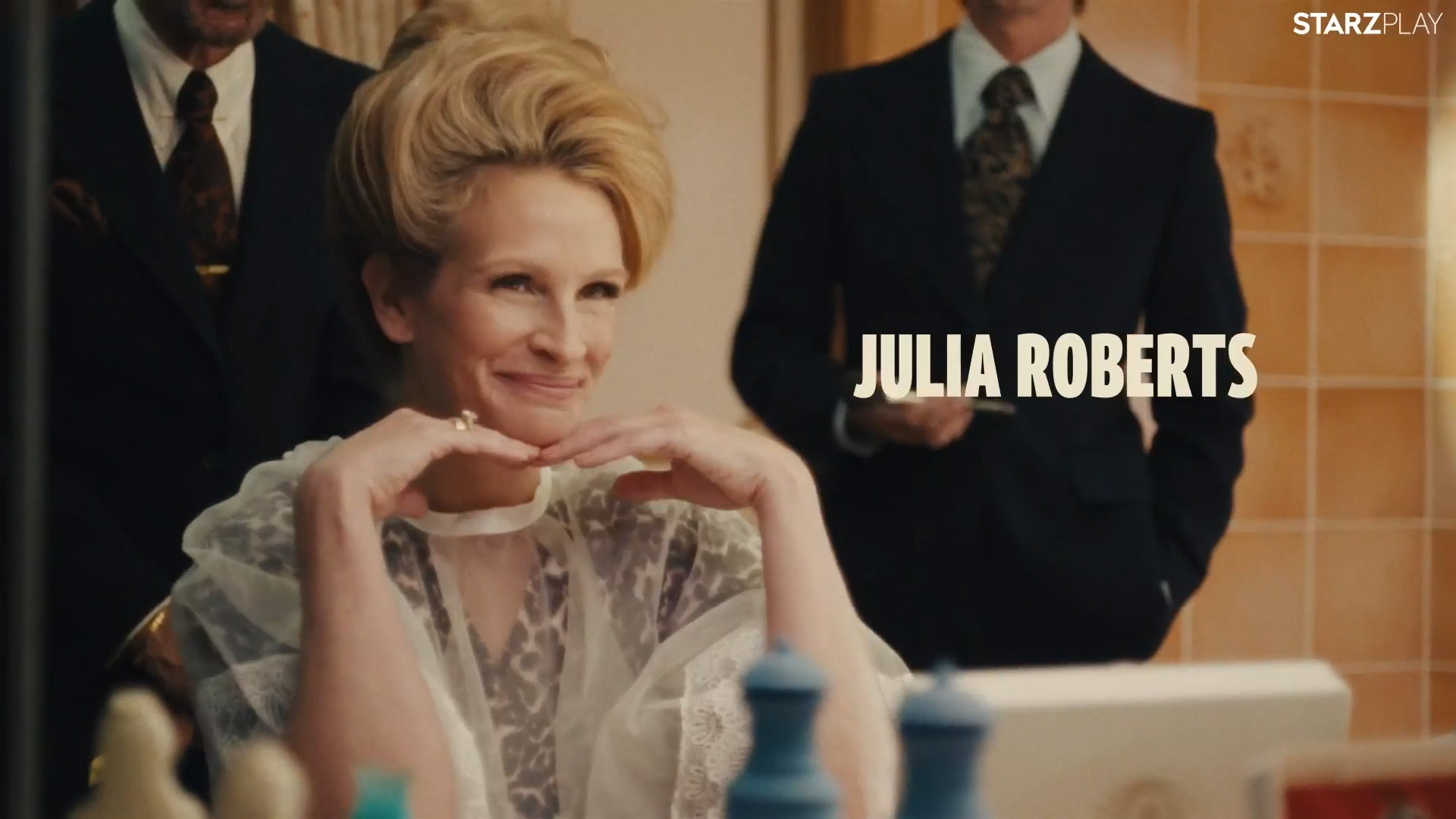 Gaslit, trailer serie con Julia Roberts e Sean Penn su STARZPLAY