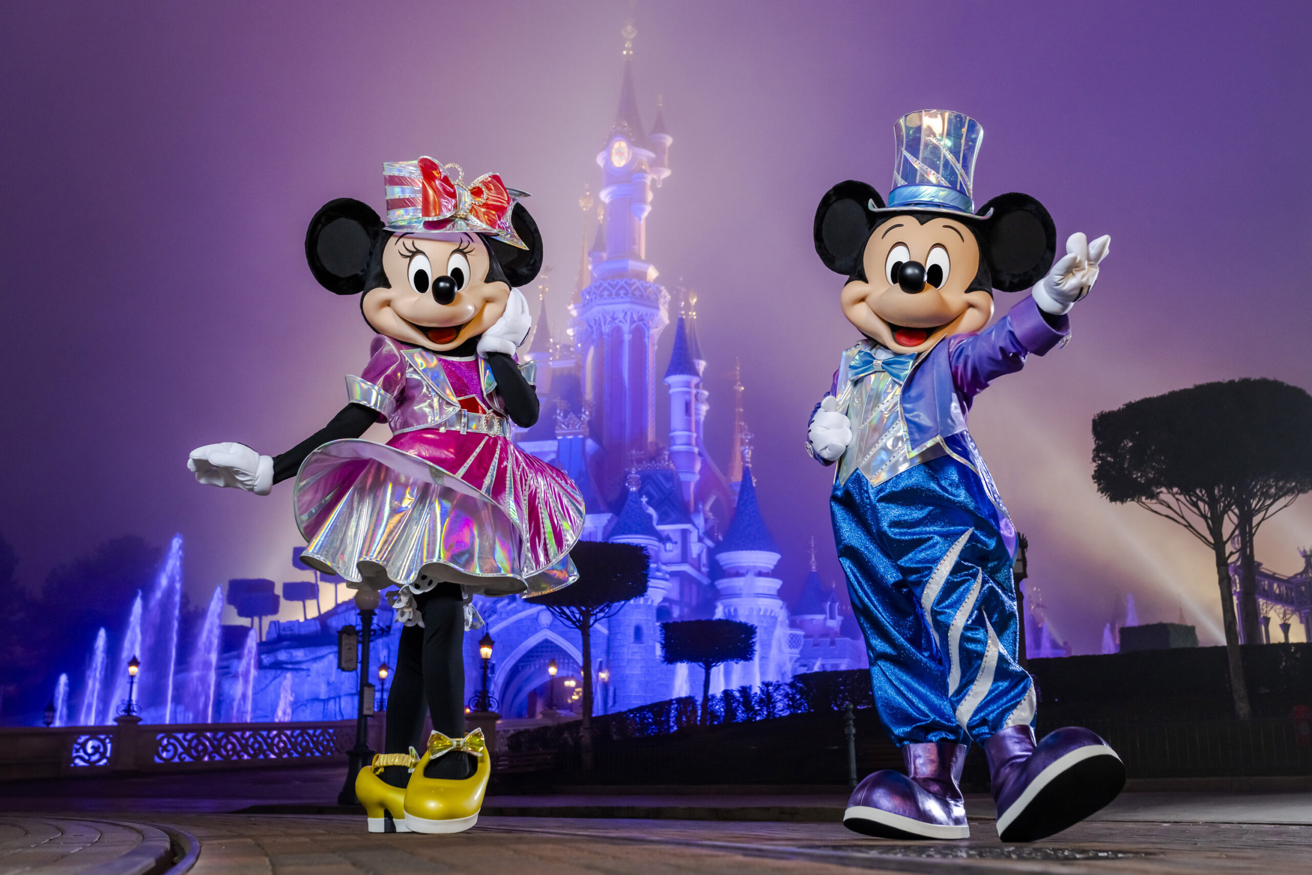 Disneyland Paris 30o Anniversario - Minnie e Topolino [credit: Sylvain Cambon; courtesy of Disney]