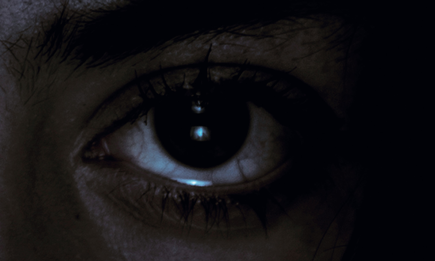 Tenebra, trailer del thriller psicologico di Anto