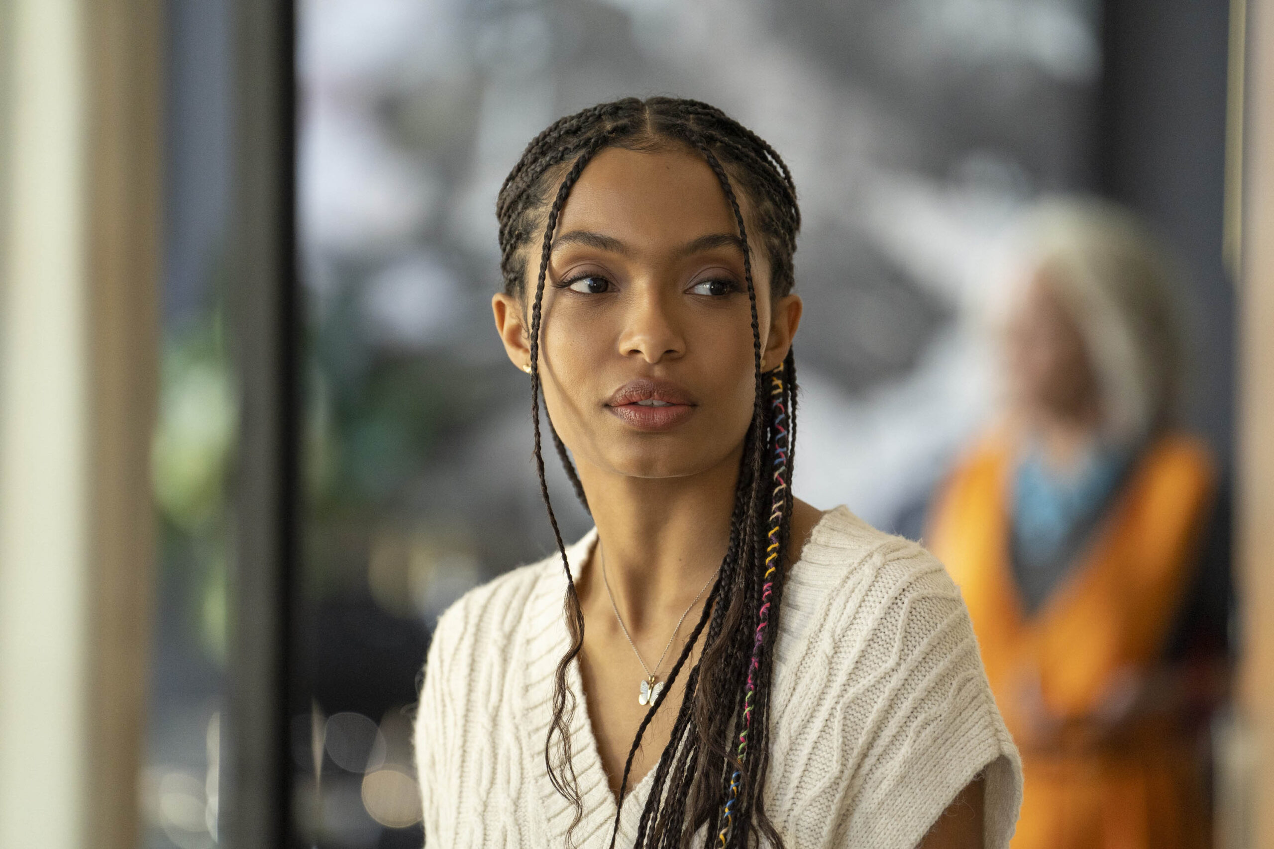 Yara Shahidi in Sitting in Bars with Cake [credit: Saeed Adyani/Prime Video; Copyright 2022 Amazon Content Services LLC]