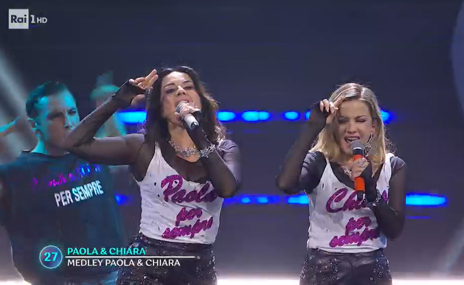 Sanremo 2023 | Paola e Chiara con i deejay Mark & Kremont - un medley di Paola e Chiara
