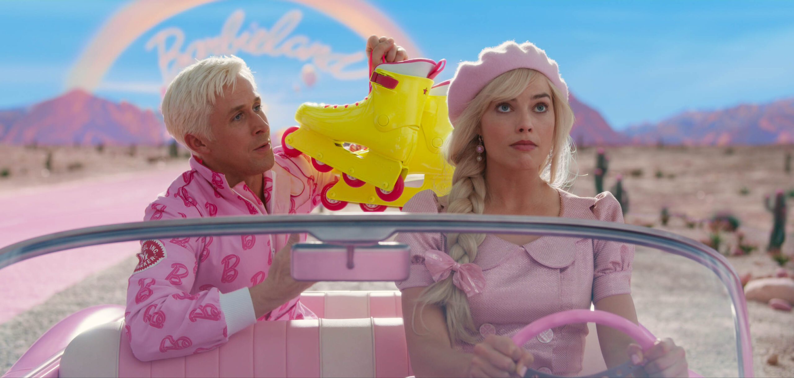 Ryan Gosling come Ken e Margot Robbie come Barbie in Barbie [credit: Copyright 2023 Warner Bros. Entertainment Inc. All Rights Reserved; courtesy Warner Bros. Pictures]