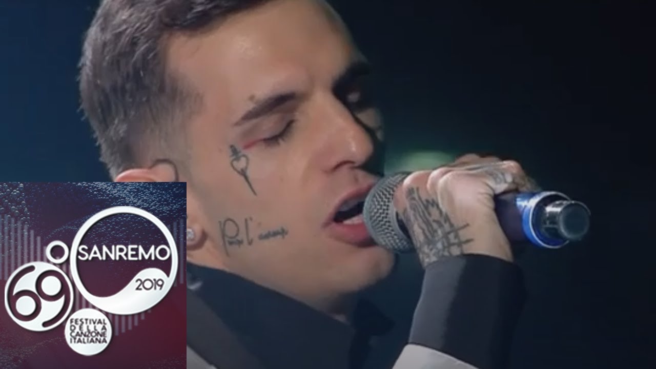 Sanremo 2019, Achille Lauro canta 'Rolls Royce'