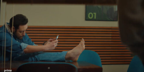 I piedi di Ciro, clip dalla serie Pesci Piccoli su Prime Video