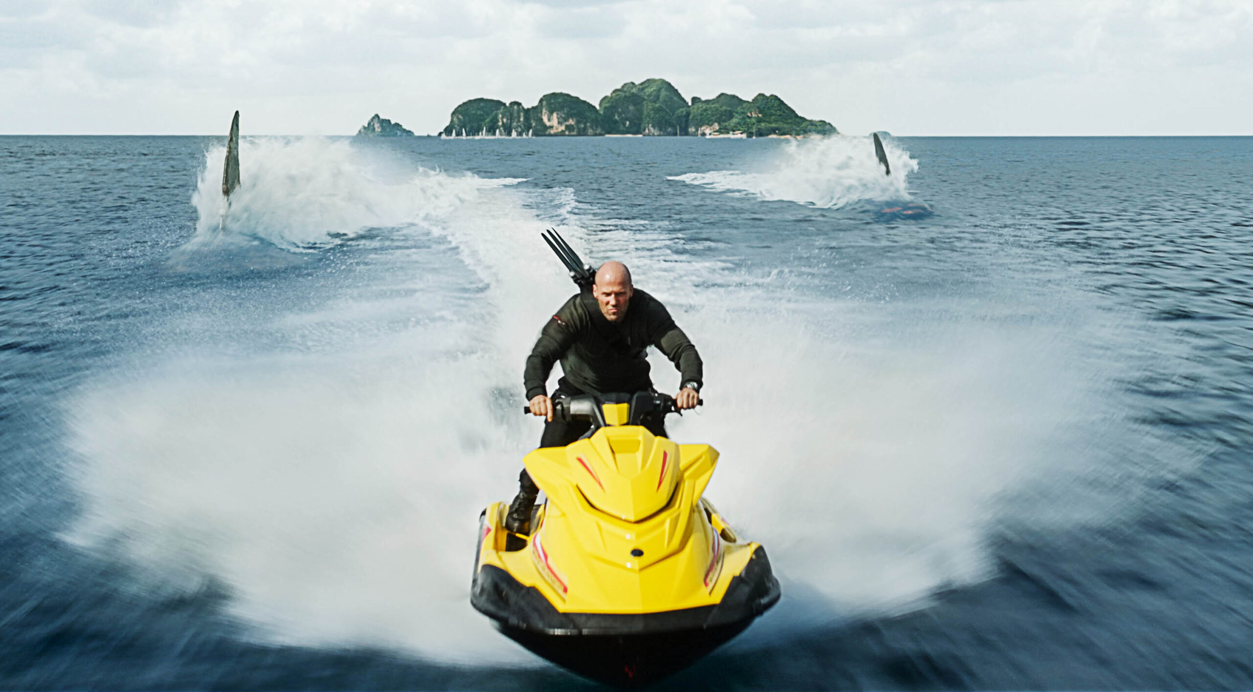 Jason Statham come Jonas in Shark 2 - L'Abisso [tag: Jason Statham] [credit: Copyright 2023 Warner Bros. Entertainment Inc. All Rights Reserved; courtesy Warner Bros. Pictures]
