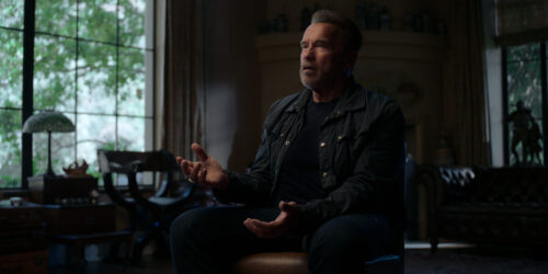 Arnold Schwarzenegger in Arnold - Immagine dal set [credit: courtesy of Netflix]