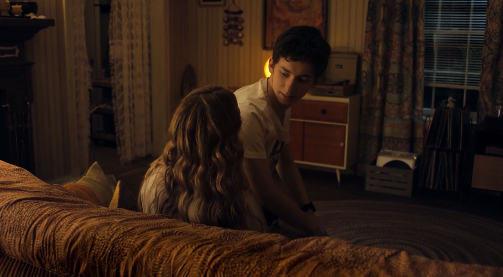 Fidanzata in affitto, scena da trailer film con Jennifer Lawrence