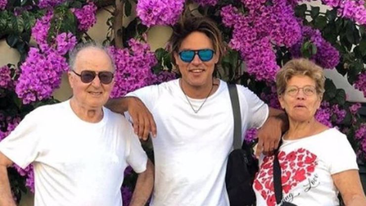 Gabriel Garko con i genitori