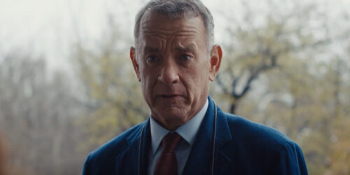 Tom Hanks in Non Così Vicino, scena da trailer