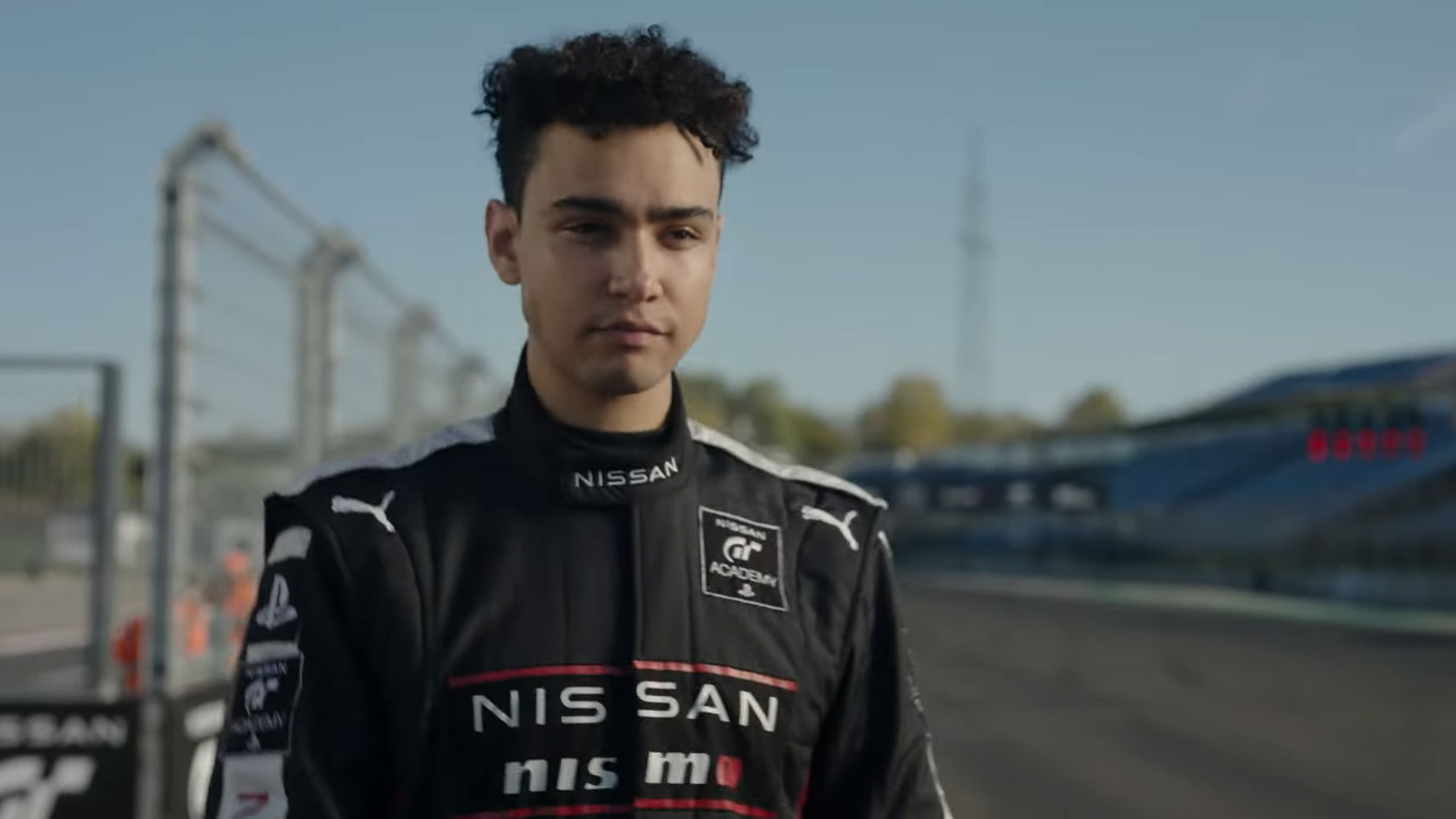 Gran Turismo: La storia di un sogno impossibile, trailer italiano del film  con Archie Madekwe | MovieTele.it