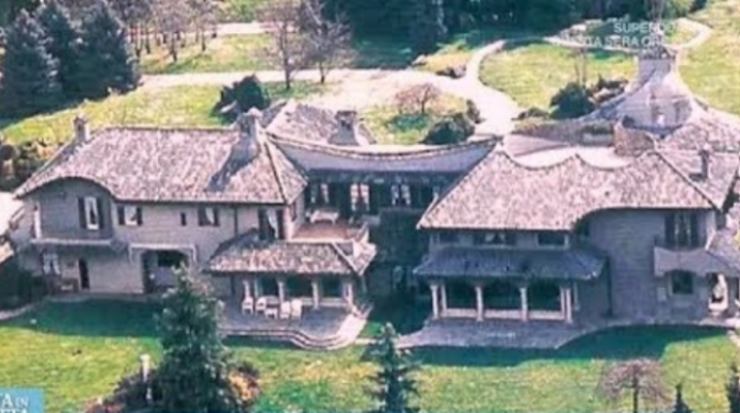La villa di Adriano Celentano - movietele.it