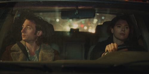 Jeremy Allen White e Jessie Buckley in Fingernails [tag: Jeremy Allen White, Jessie Buckley] [credit: courtesy of Apple]