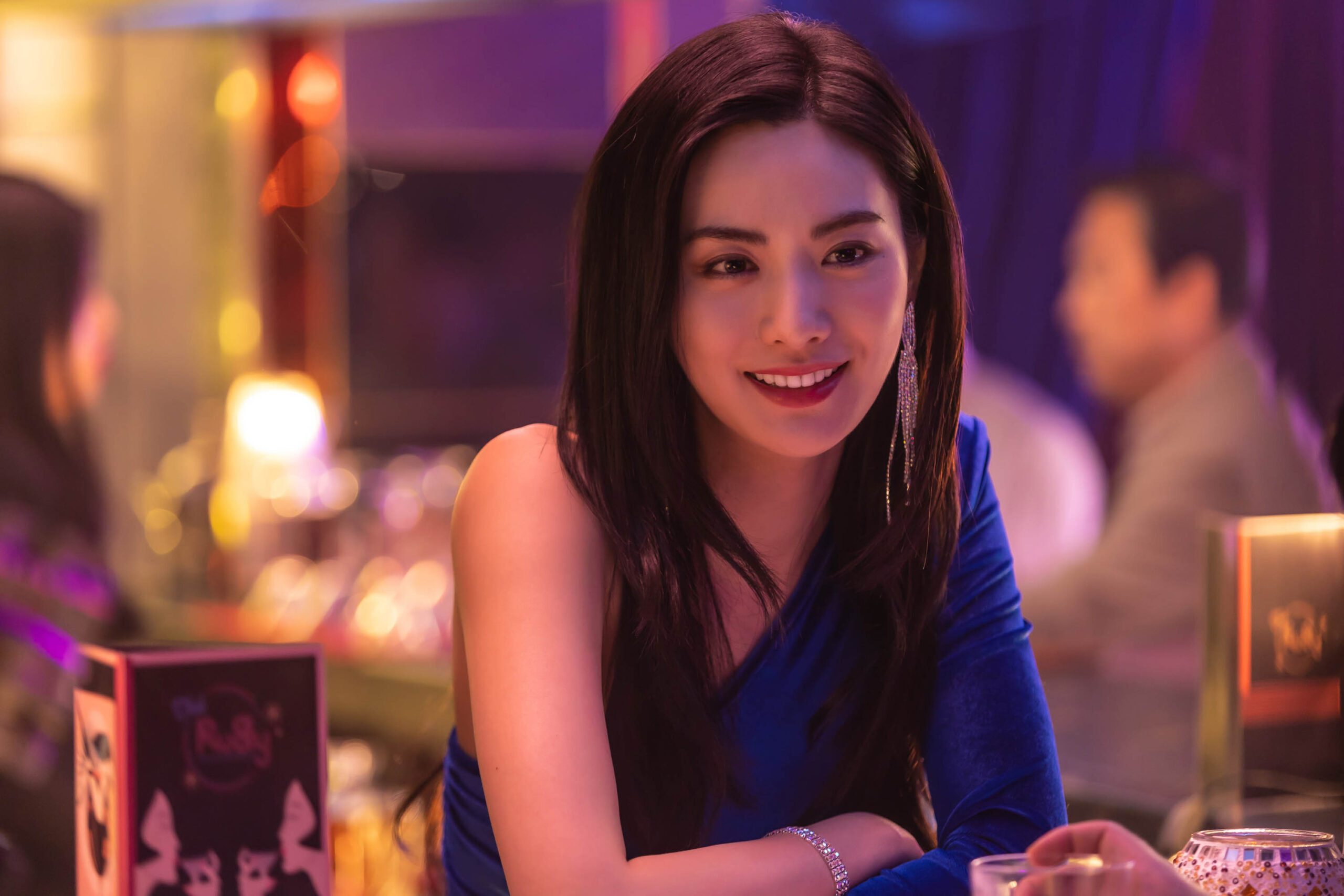 NANA come Kim Mo-Mi in Mask Girl 1x04 [tag: NANA] [credit: Jun Hea-sun/Netflix]