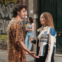 Alvaro Mel come David, Lidia Pavón come Idoia in Il Racconto Perfetto 1×01