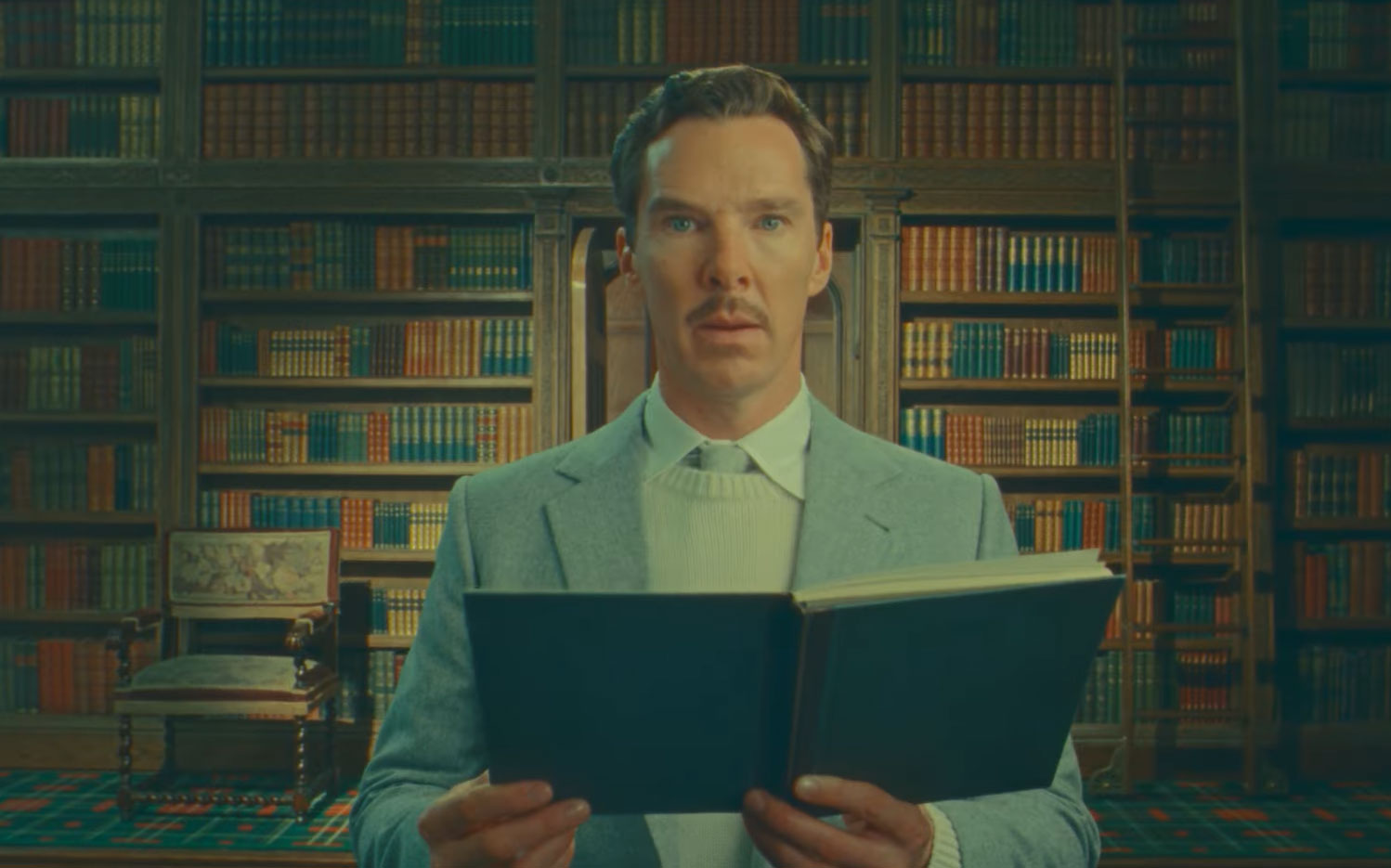 Benedict Cumberbatch in La meravigliosa storia di Henry Sugar di Wes Anderson