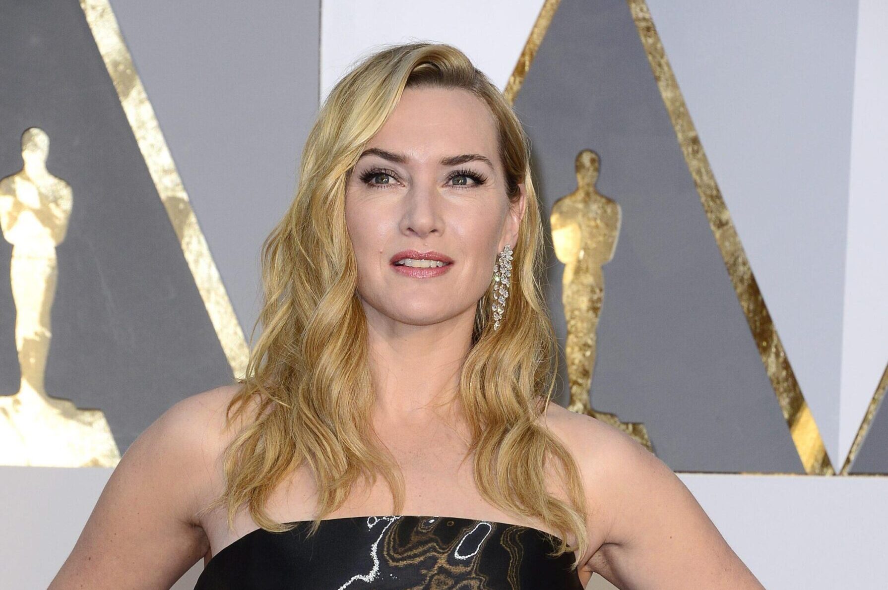 Kate Winslet arriva alla cerimonia degli Academy Awards 88 al Dolby Theatre in Hollywood, California, USA, il 28 Febbraio 2016. [credit: EPA/Mike Nelson]