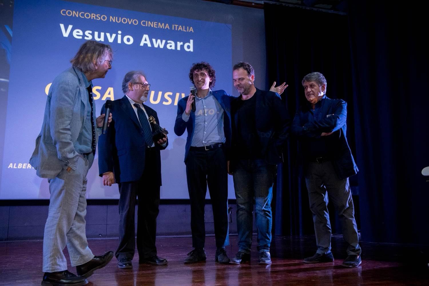 Corsa Abusiva vince nella sezione Nuovo Cinema Italia al Napoli Film Festival 2023 [credit: courtesy of Ufficio Stampa]