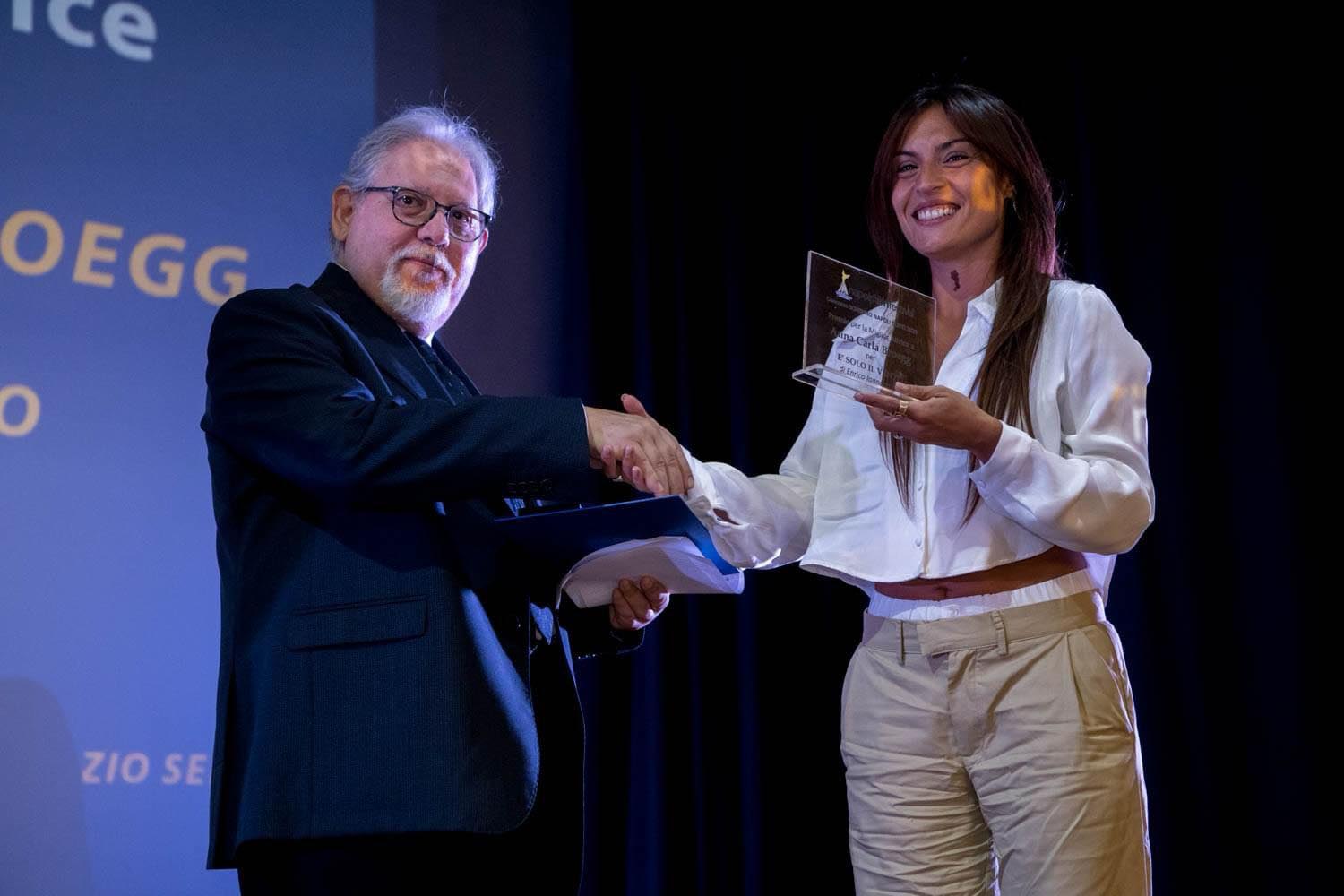 Anna Carla Broegg premiata al Napoli Film Festival 2023 [credit: courtesy of Ufficio Stampa]