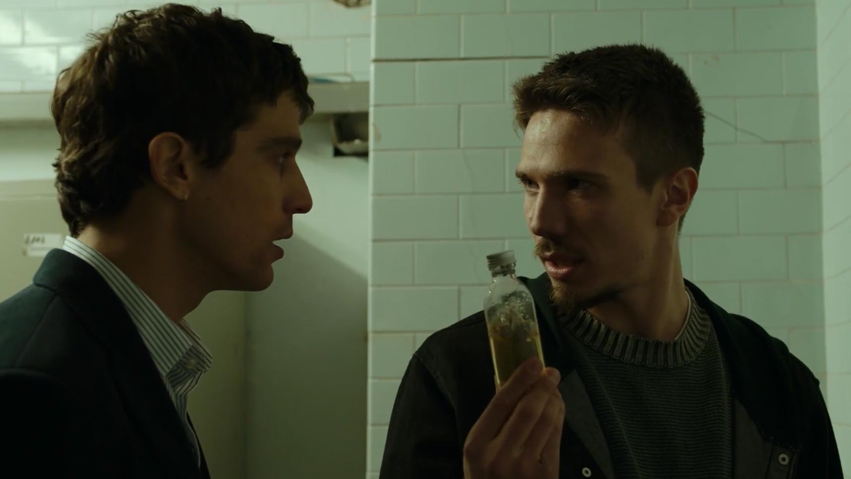 Il Punto di Rugiada, scena da clip film di Marco Risi