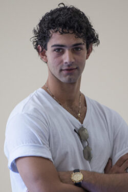 Locandina Massimiliano Caiazzo