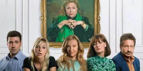 The Estate, recensione della commedia con Toni Collette e Anna Faris