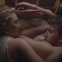 Il nemico, recensione del thriller sci-fi con Saoirse Ronan e Paul Mescal