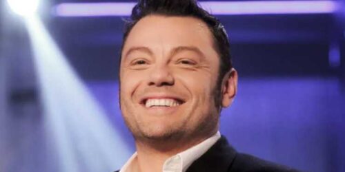 Tiziano Ferro, la foto con i suoi gemelli: il particolare che commuove i fan