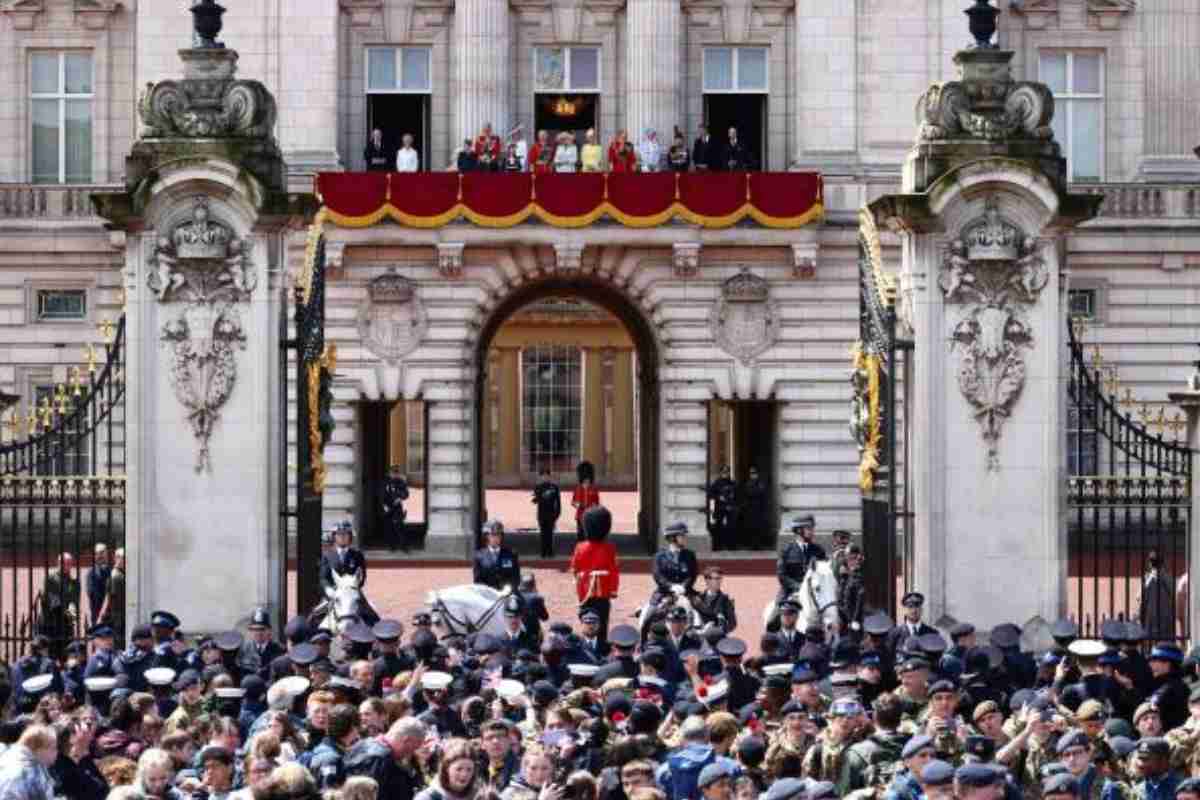 Buckingham Palace. Buckingham Palace.